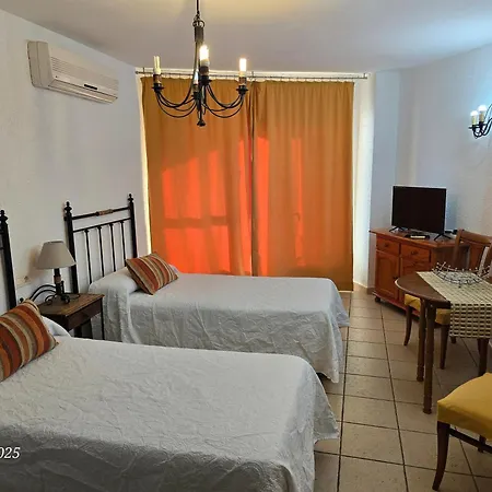 Estudio Acogedor Y Tranquilo En Zona Estupenda Fuengirola