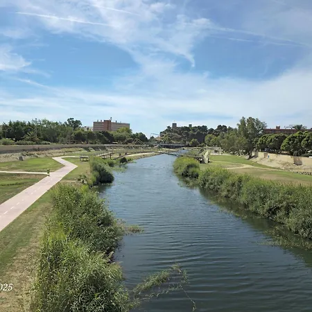 Estudio Acogedor Y Tranquilo En Zona Estupenda *