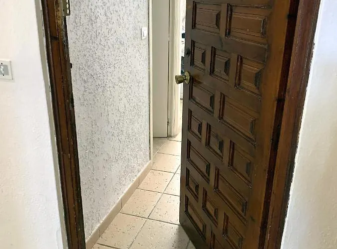 Estudio Acogedor Y Tranquilo En Zona Estupenda *