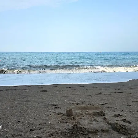 Estudio Acogedor Y Tranquilo En Zona Estupenda *