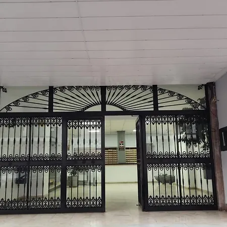 Estudio Acogedor Y Tranquilo En Zona Estupenda Lägenhet *