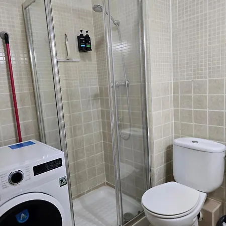 Estudio Acogedor Y Tranquilo En Zona Estupenda Lejlighed *