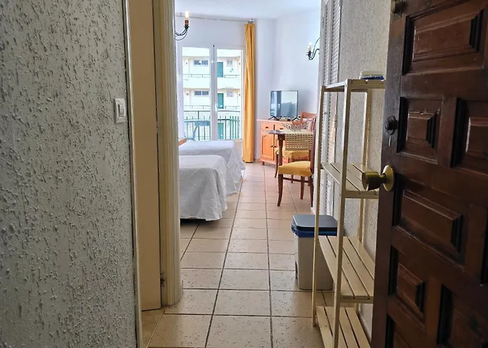 Estudio Acogedor Y Tranquilo En Zona Estupenda * Fuengirola