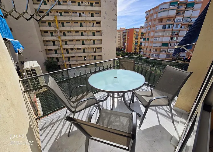 Estudio Acogedor Y Tranquilo En Zona Estupenda פואנגירולה